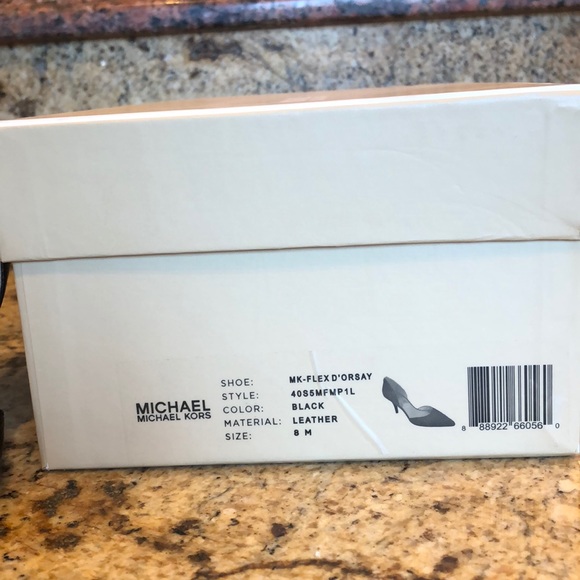 Michael Kors - Picture 3 of 3